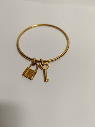 bracelet cadenas et clé
